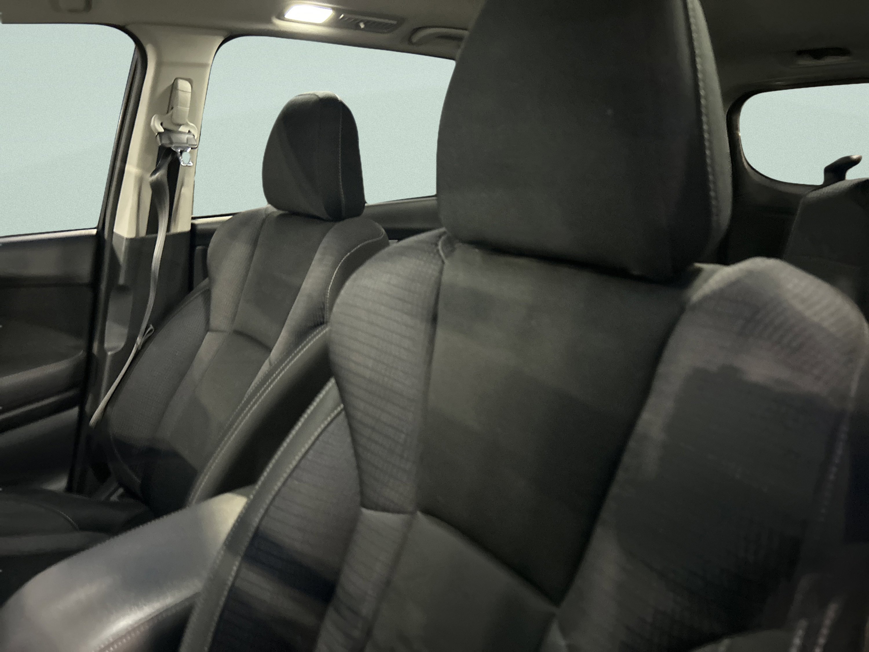 Used 2022 Subaru Ascent Premium w/ Convenience Package image 19