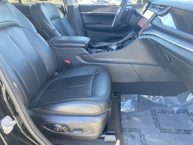 Used 2022 Jeep Grand Cherokee Limited 4xe w/ Luxury Tech Group II image 29