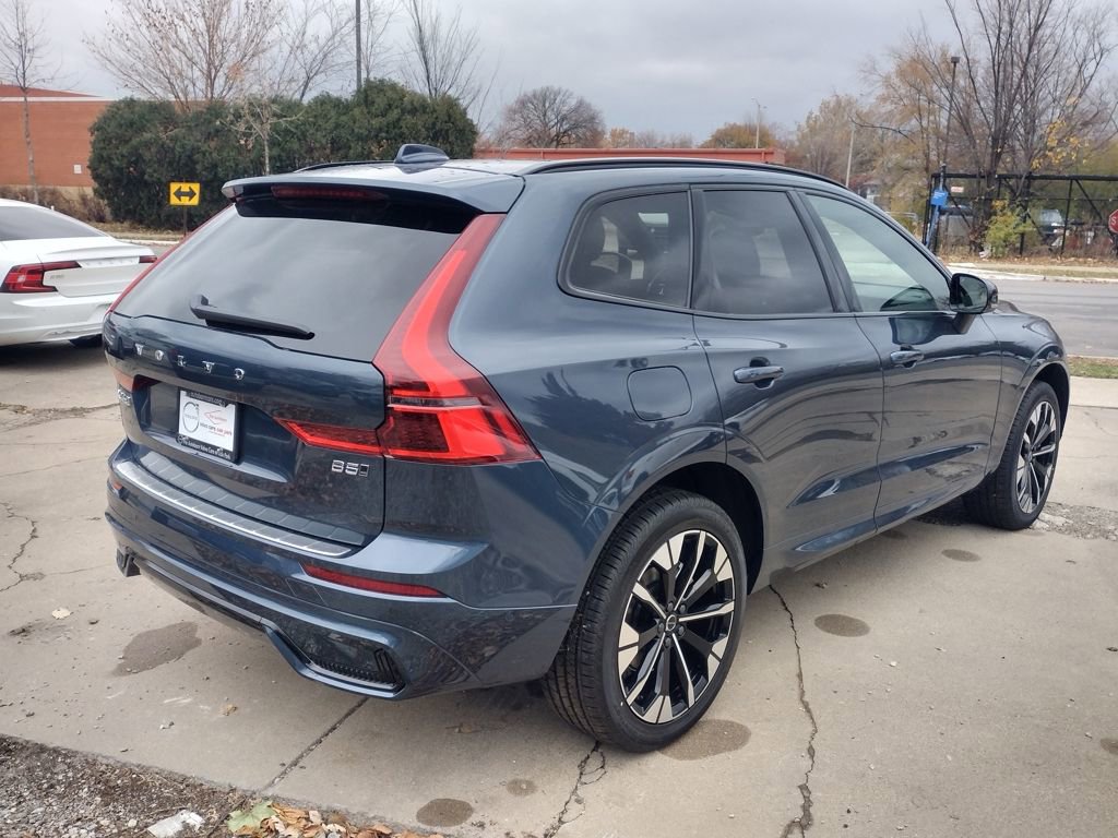 New 2026 Volvo XC60 B5 Plus w/ Protection Package Premier image 8