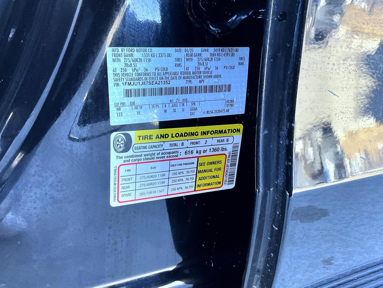 Used 2025 Ford Expedition Active image 25