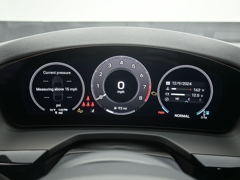 New 2025 Porsche Panamera image 14