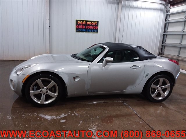 Used 2007 Pontiac Solstice Convertible w/ Premium Package RWD image 5