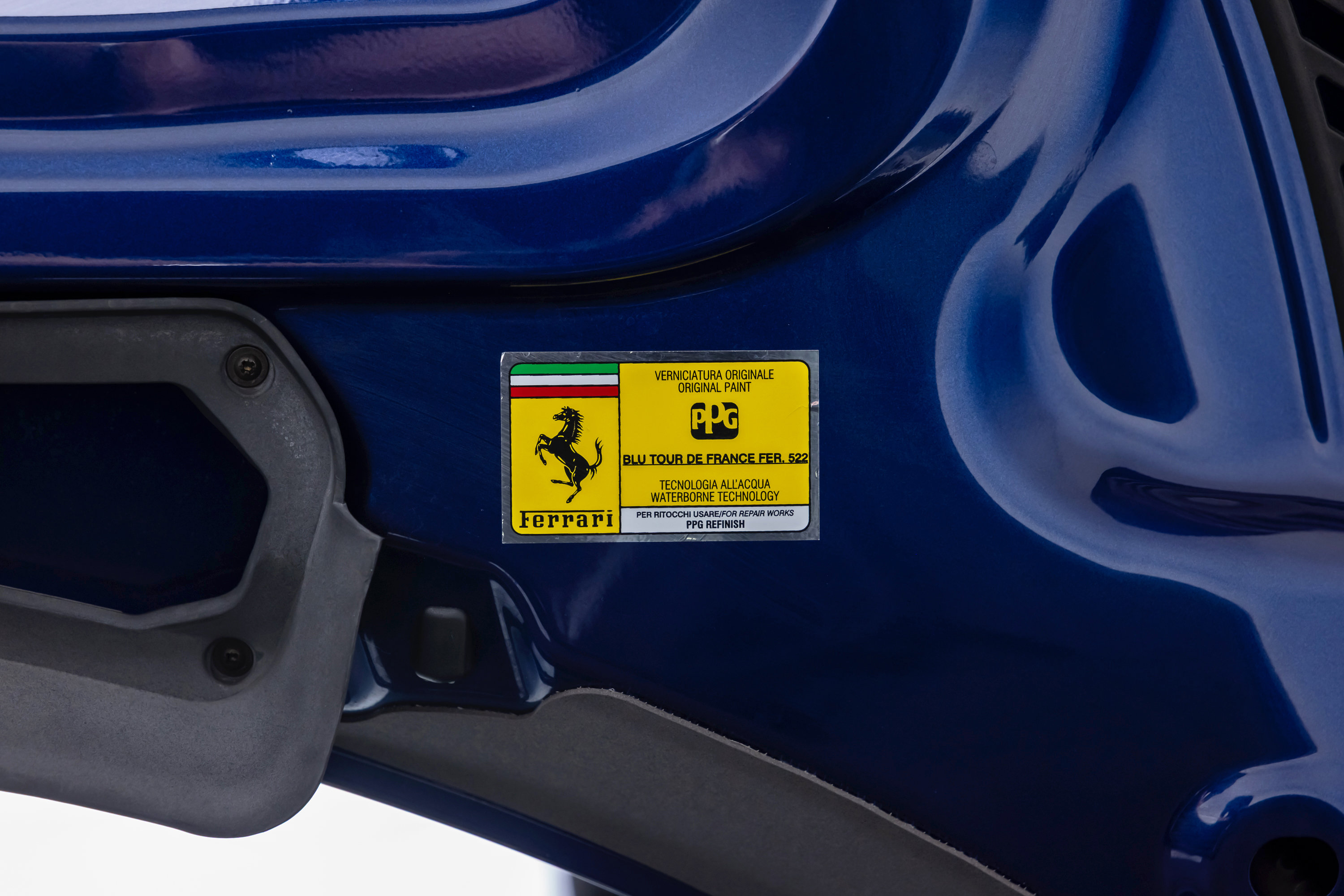 Certified 2017 Ferrari 488 Spider RWD image 99