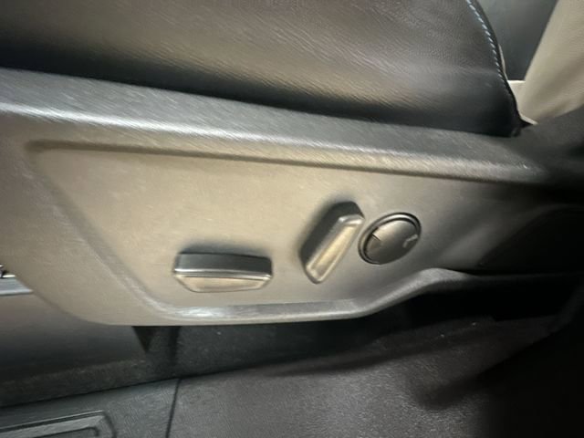 Used 2023 Ford Bronco Wildtrak image 15