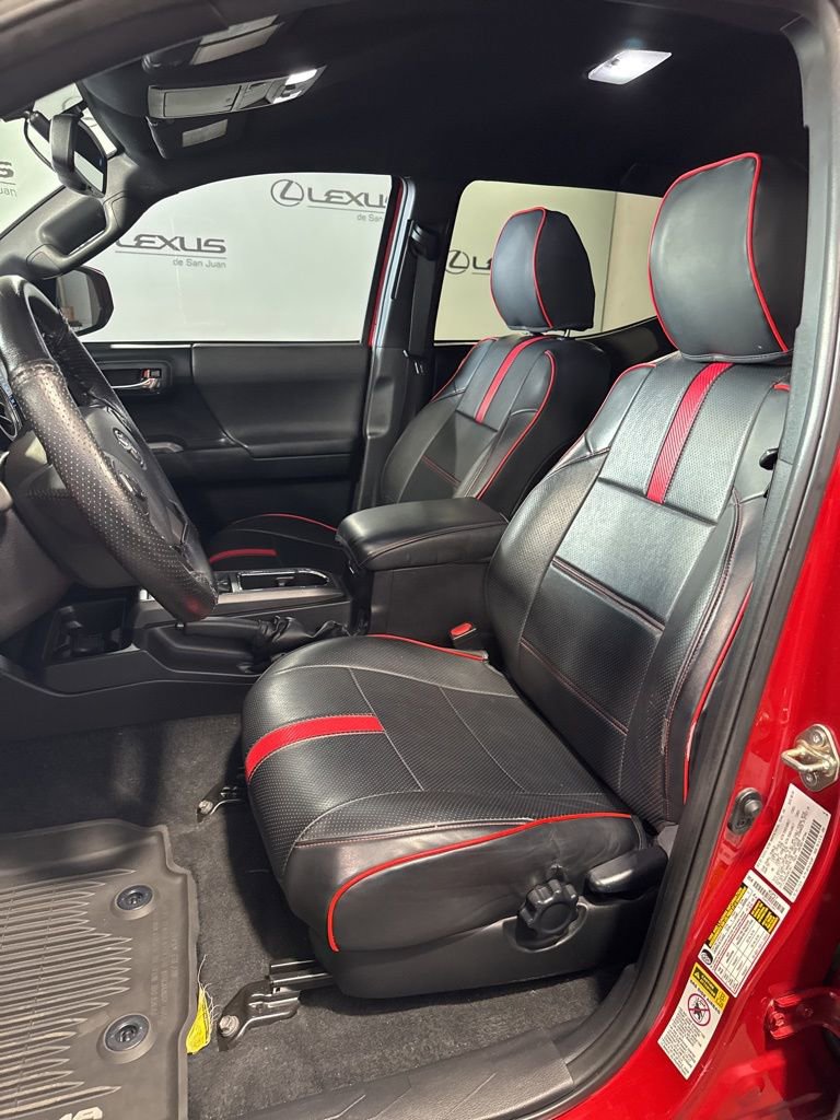 Used 2016 Toyota Tacoma SR image 35