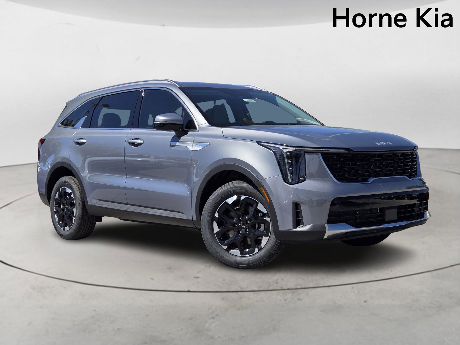 New 2025 Kia Sorento S image 2