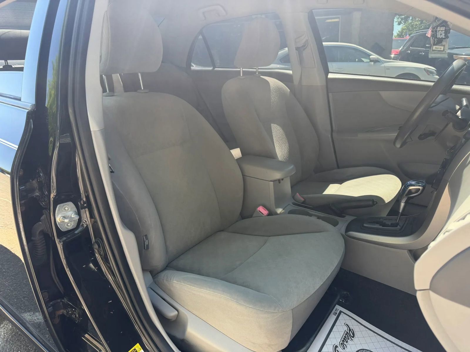 Used 2009 Toyota Corolla S FWD image 16