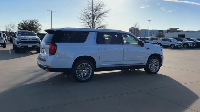 New 2026 GMC Yukon XL Denali w/ Sun & Power Step Package RWD image 9