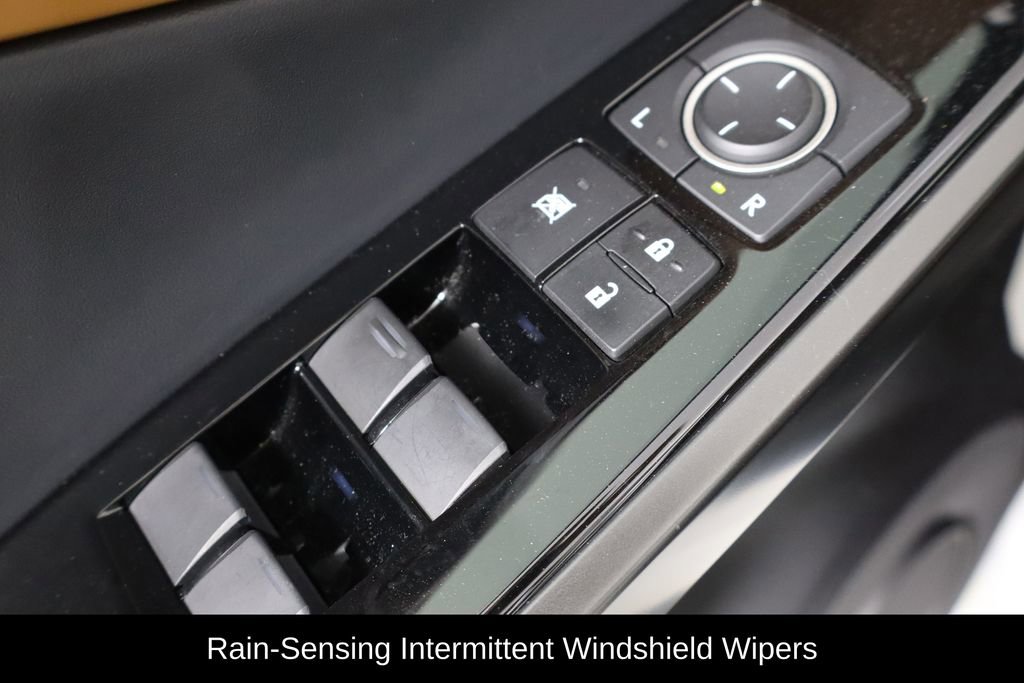 Used 2024 Lexus IS 300 w/ Comfort Package image 20