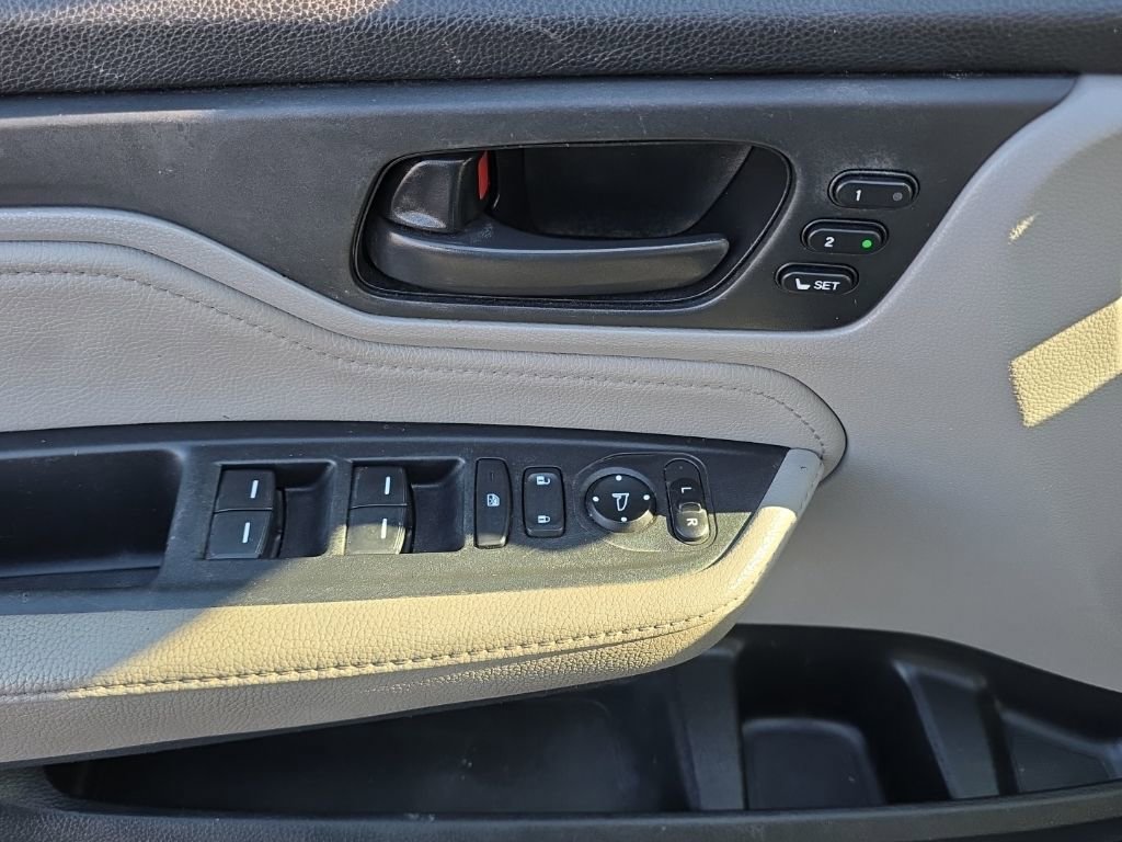 Used 2019 Honda Odyssey Touring image 14