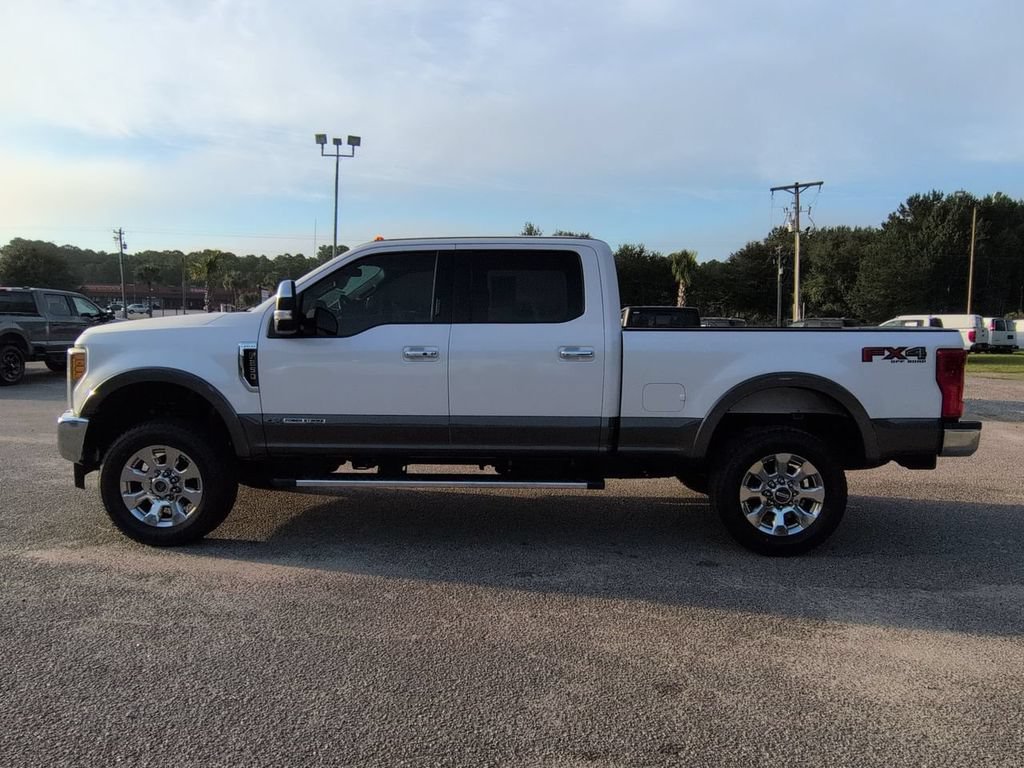 Used 2017 Ford F250 Lariat w/ Lariat Ultimate Package AWD/4WD image 7