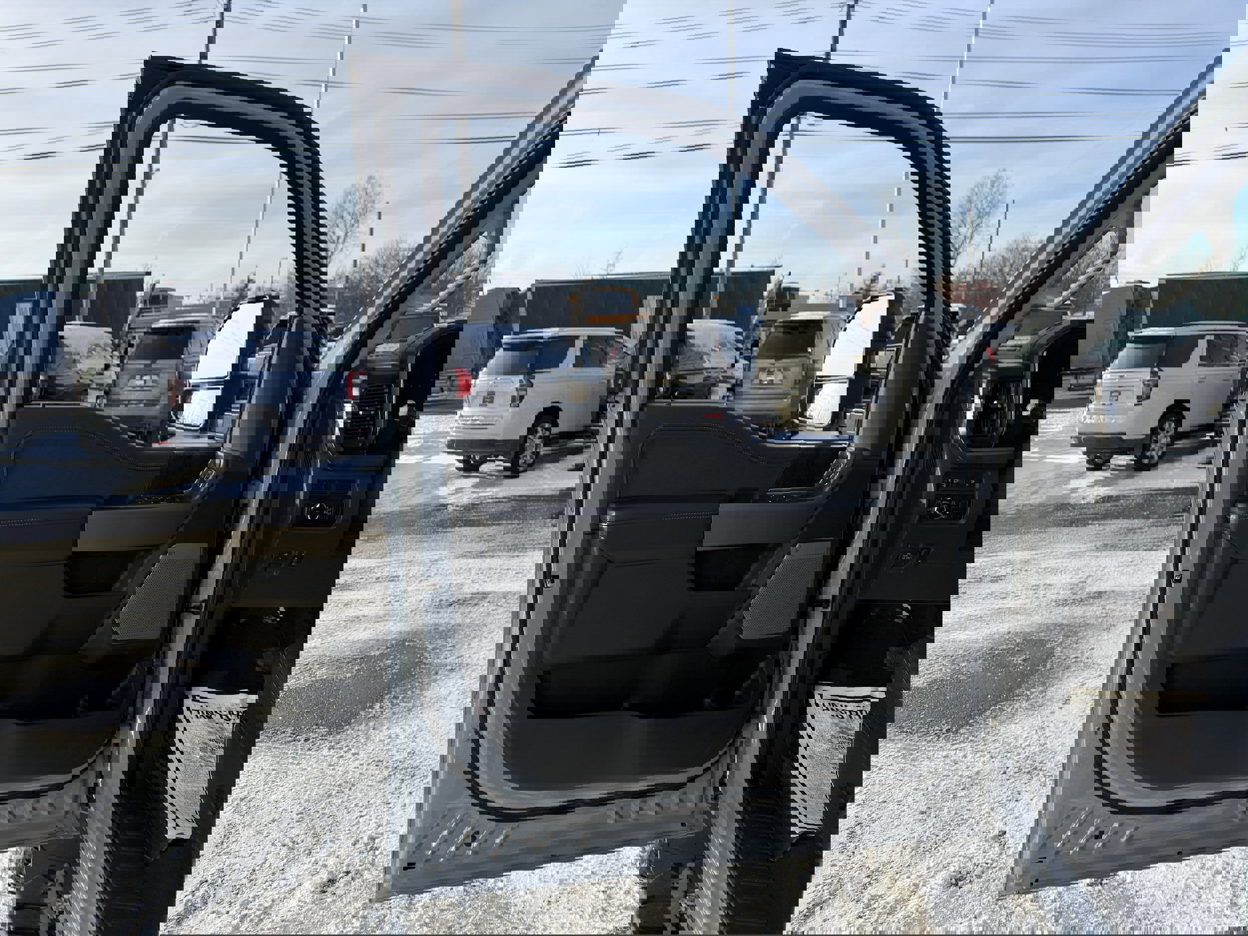 Used 2024 Ford F250 Lariat w/ Lariat Ultimate Package image 12