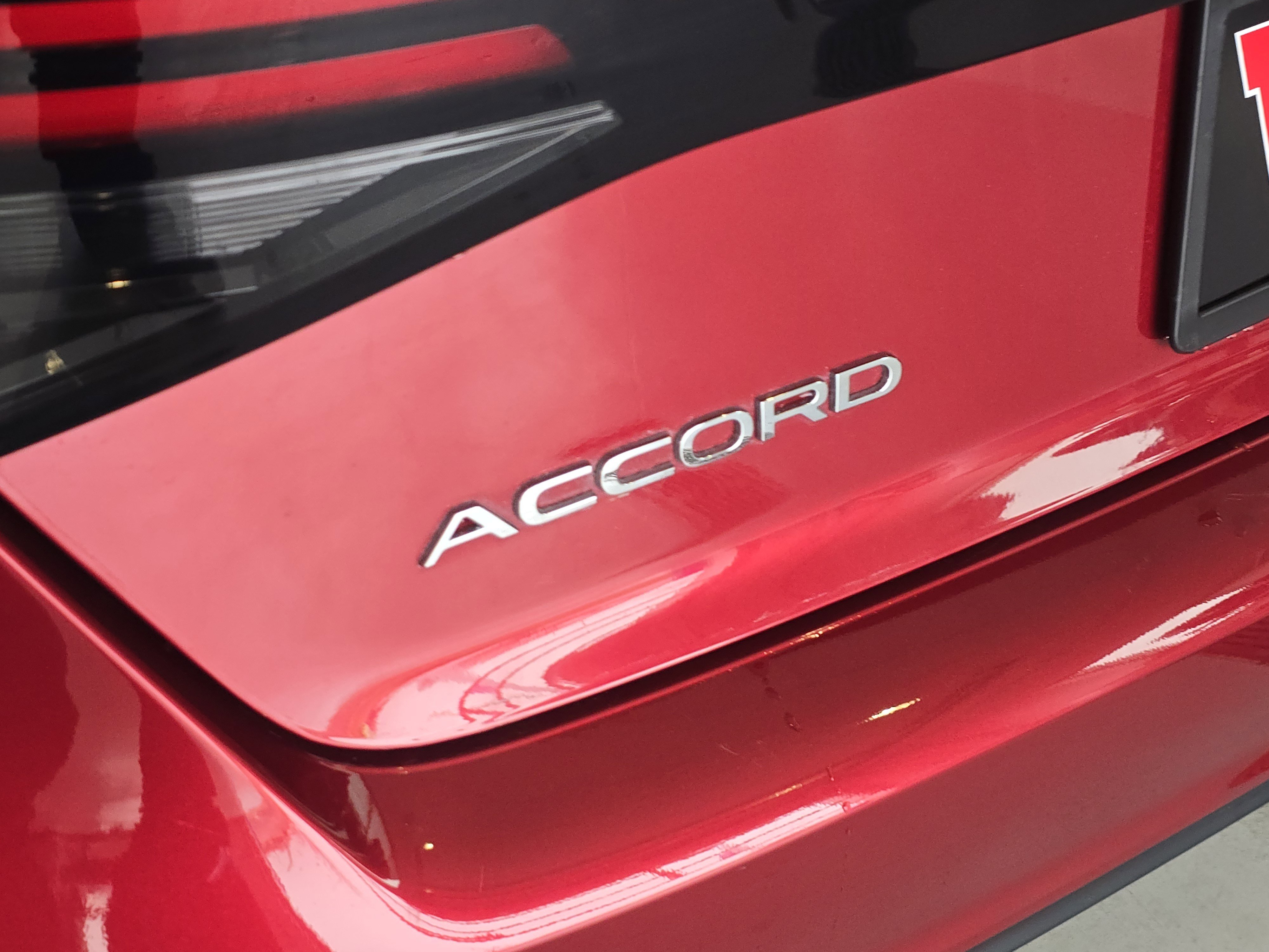 Used 2025 Honda Accord Sport image 14