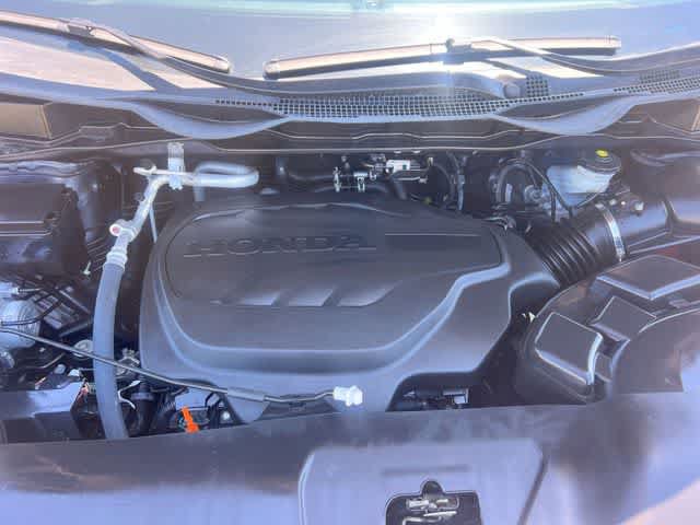 Certified 2024 Honda Odyssey Touring image 10