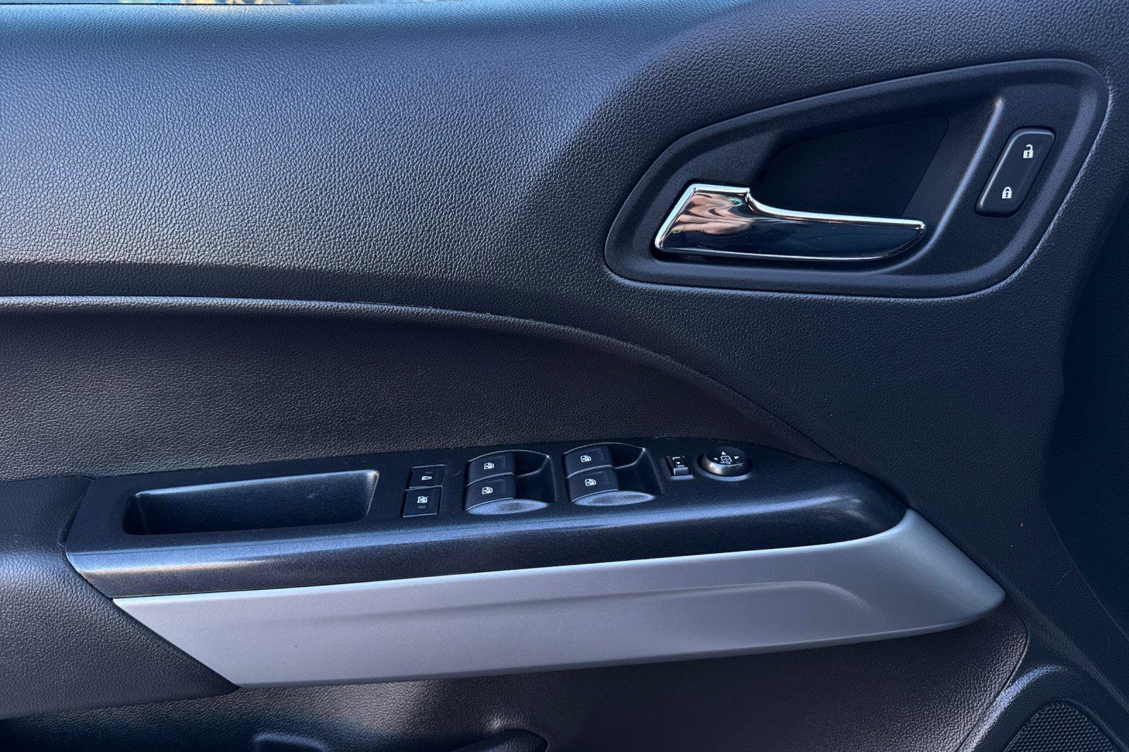 Used 2021 Chevrolet Colorado LT w/ LT Convenience Package image 13