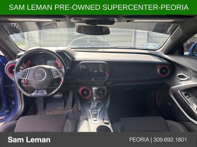 Used 2019 Chevrolet Camaro LT w/ Technology Package RWD image 7