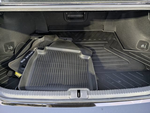 Used 2021 Lexus ES 350 w/ Premium Package FWD image 30