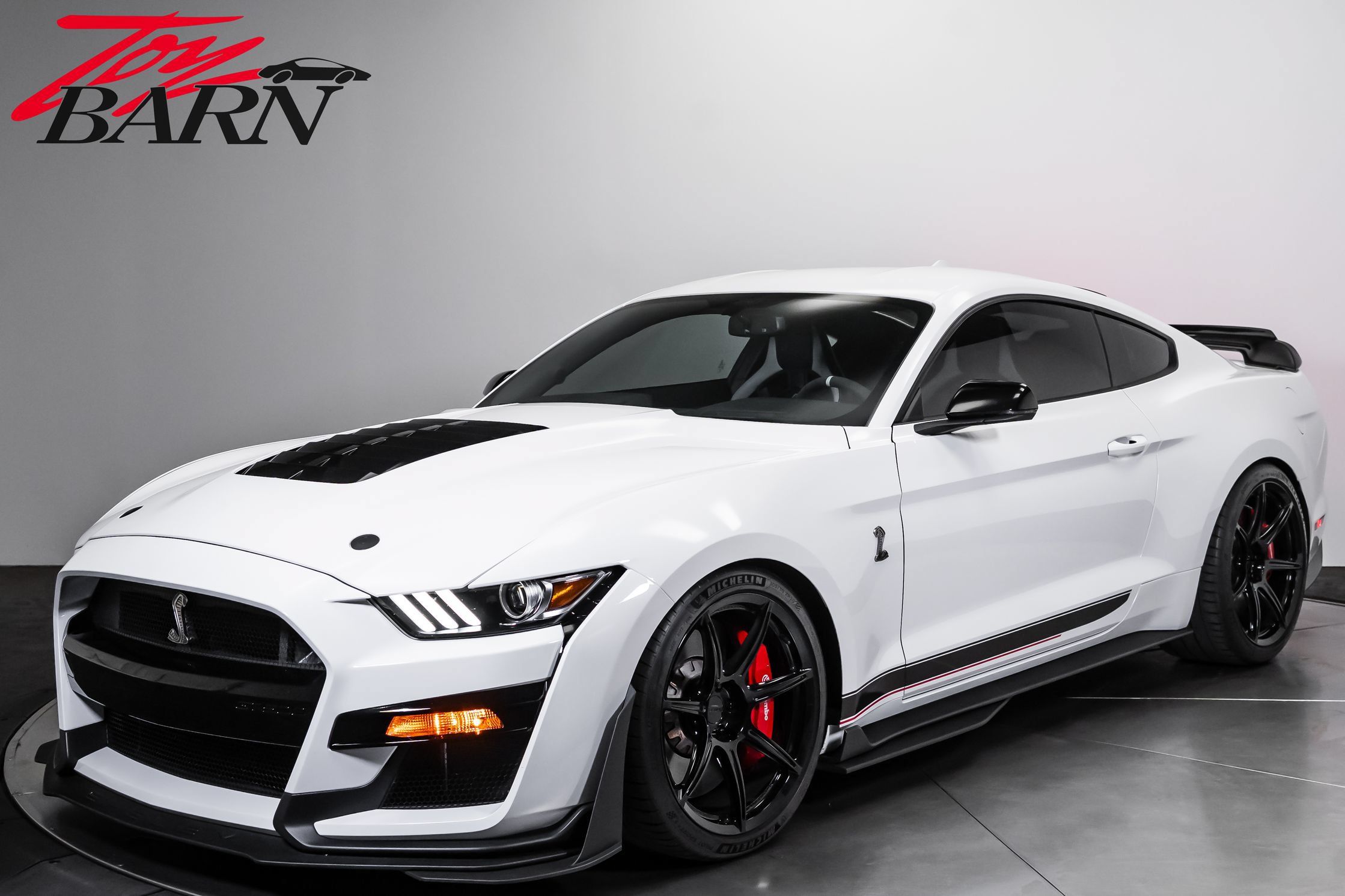 Used 2020 Ford Mustang Shelby GT500 w/ Technology Package