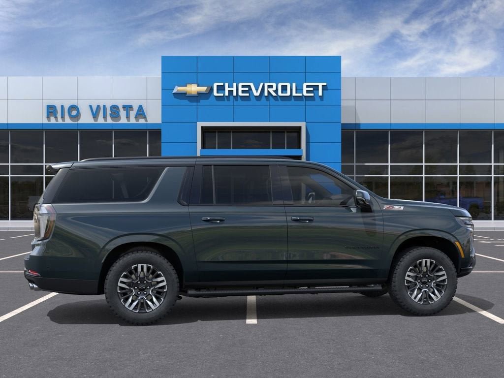 New 2026 Chevrolet Suburban Z71 w/ Z71 Off-Road Package AWD/4WD image 3