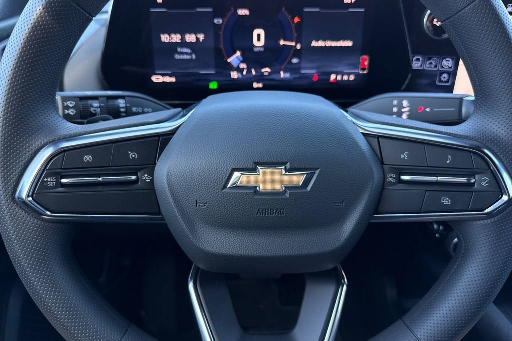 New 2026 Chevrolet Equinox EV LT w/ LPO, Blackout Package image 23