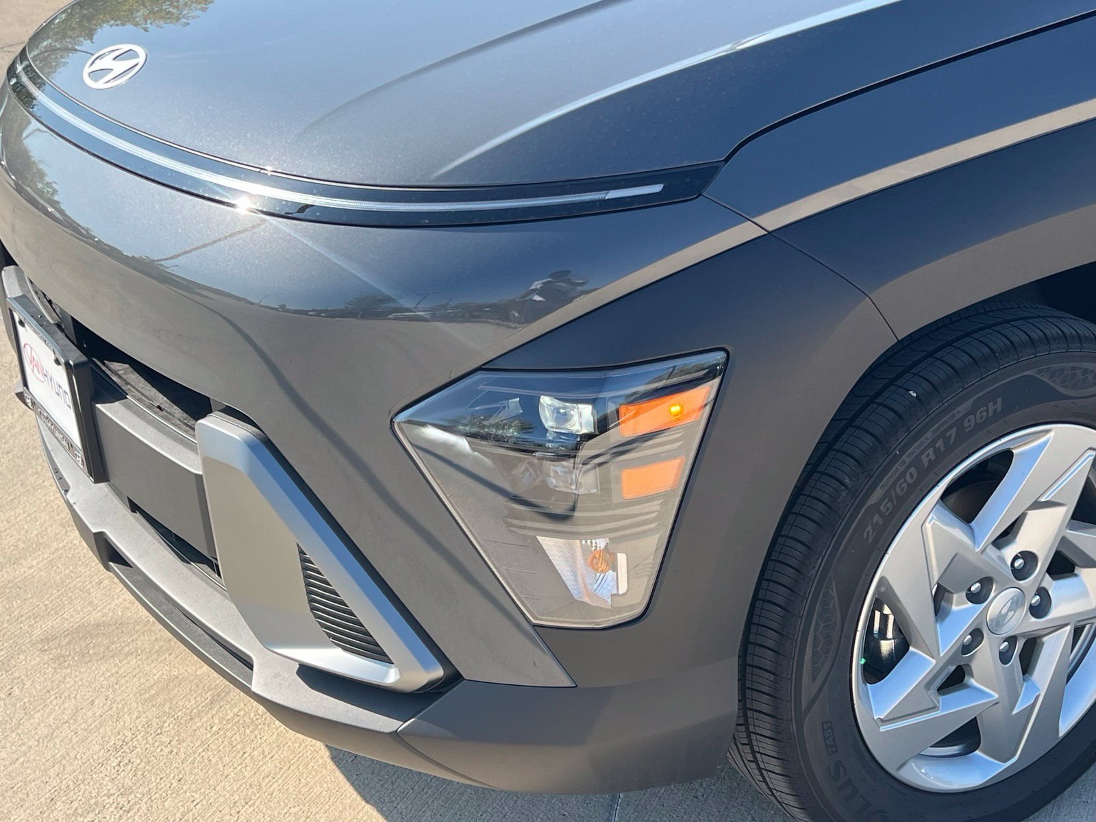 New 2027 Hyundai Kona SE FWD image 4