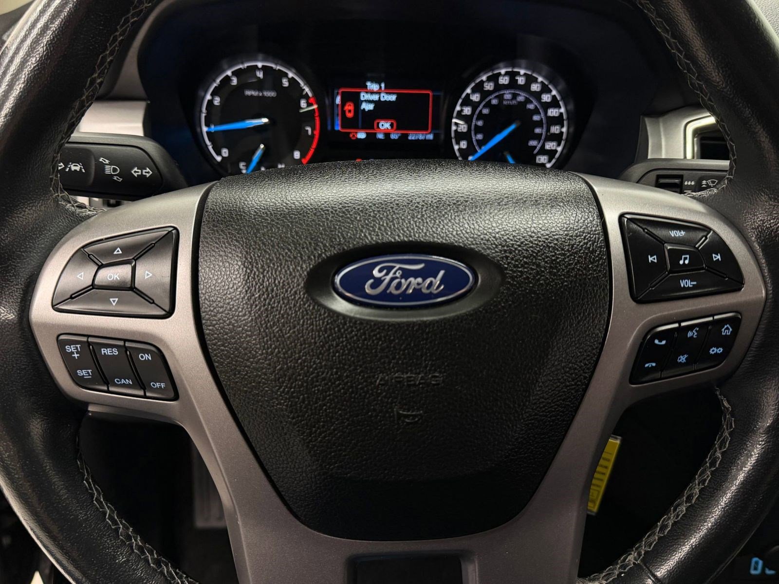 Used 2023 Ford Ranger XLT w/ Equipment Group 301A Mid image 12