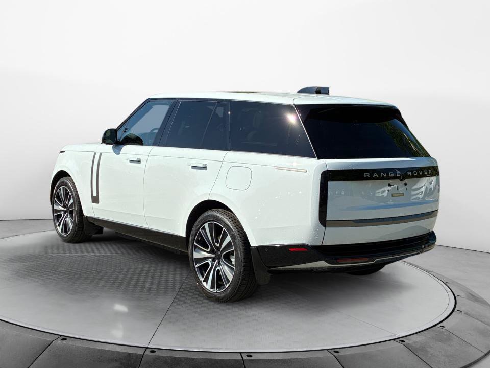New 2026 Land Rover Range Rover SE AWD/4WD image 5