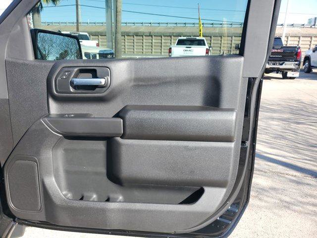 New 2026 GMC Sierra 1500 Pro w/ Pro Value Package image 9