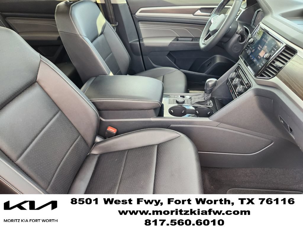 Used 2023 Volkswagen Atlas SE w/ Panoramic Sunroof Package AWD/4WD image 13