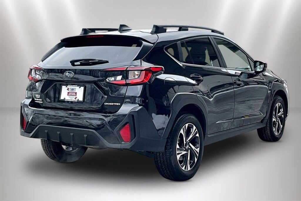 Certified 2024 Subaru Crosstrek 2.0i Premium AWD/4WD image 5