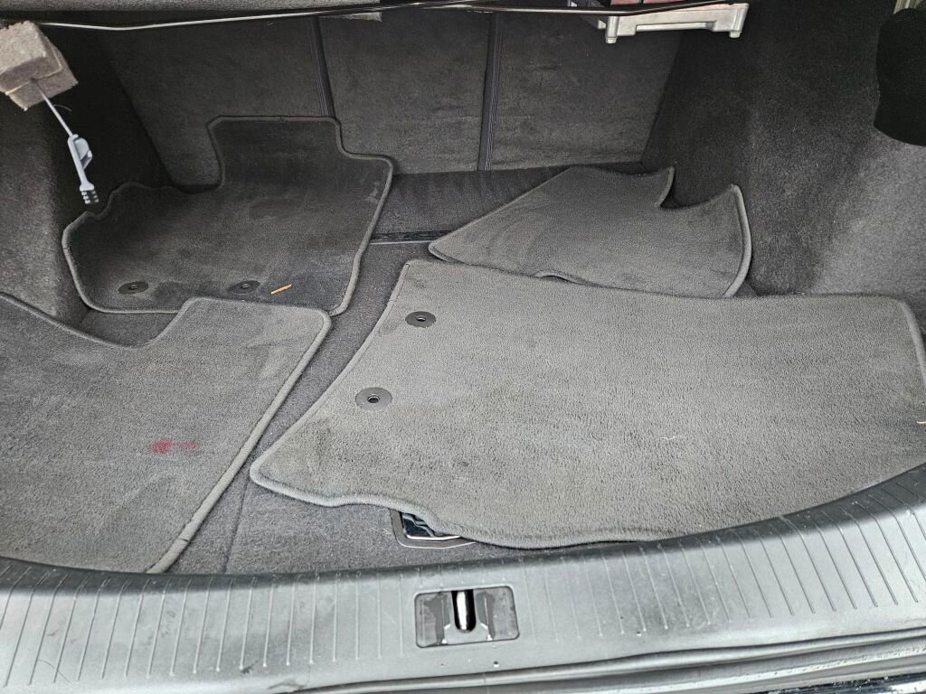 Used 2014 Cadillac ELR w/ Luxury Package image 15