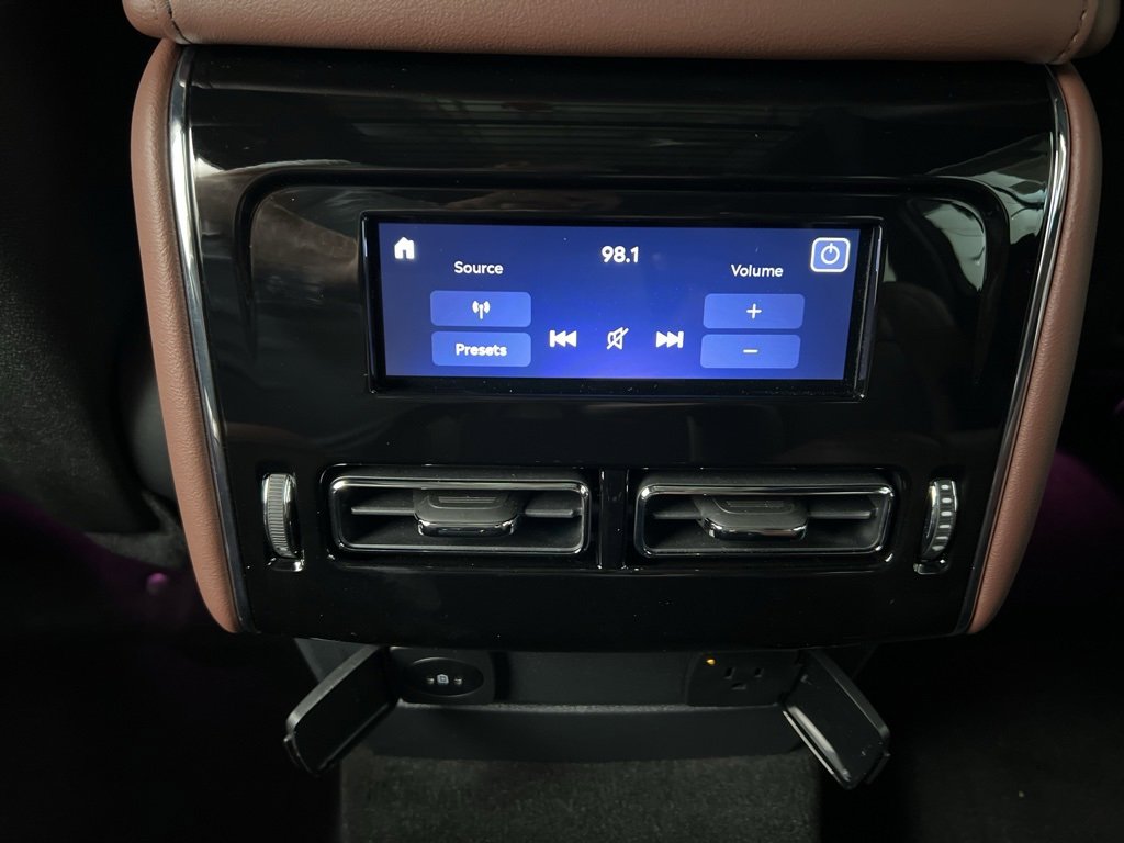 Used 2025 Lincoln Aviator Reserve w/ Equipment Group 201A image 37