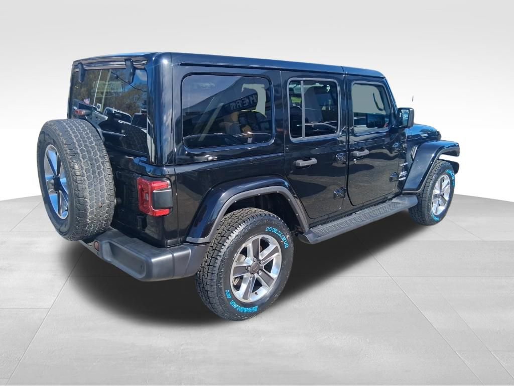 Used 2021 Jeep Wrangler Unlimited Sahara image 4