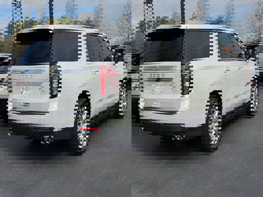 Used 2024 Chevrolet Suburban High Country w/ Max Trailering Package image 3