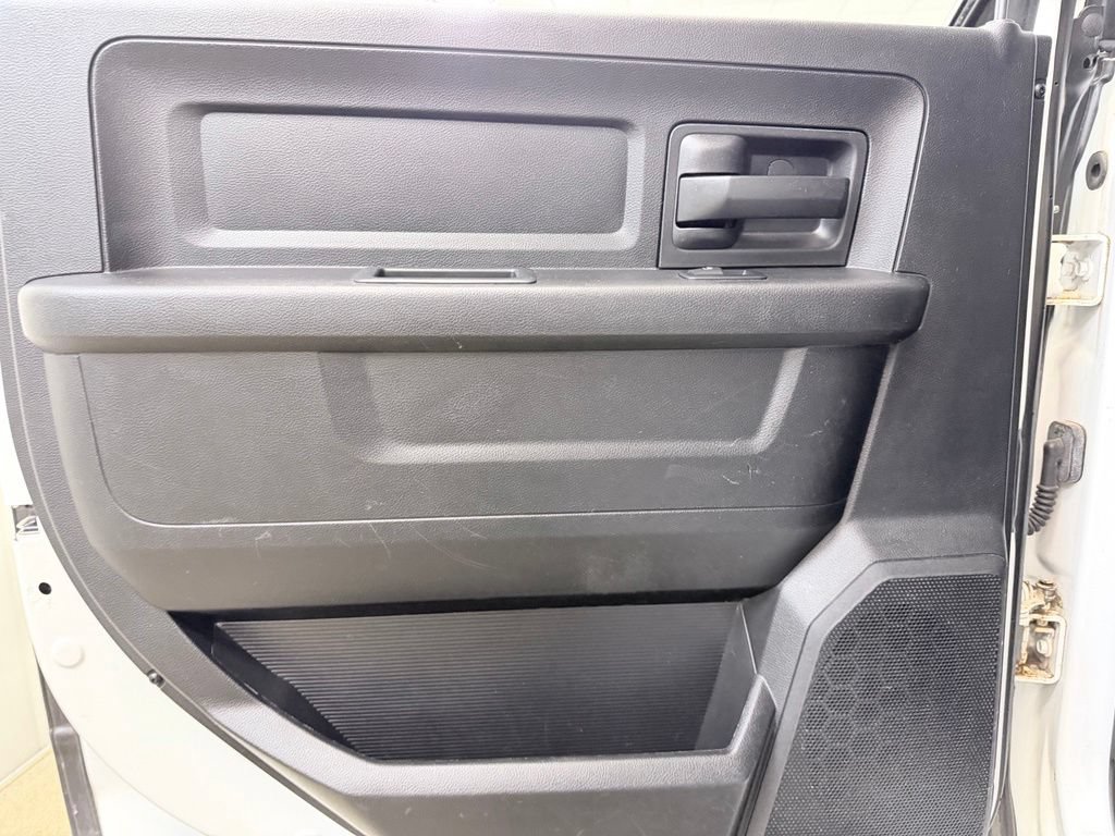 Used 2017 RAM 2500 Tradesman w/ Chrome Appearance Group AWD/4WD image 18