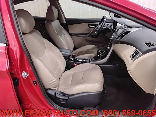 Used 2015 Hyundai Elantra Limited w/ Option Group 05 FWD image 14