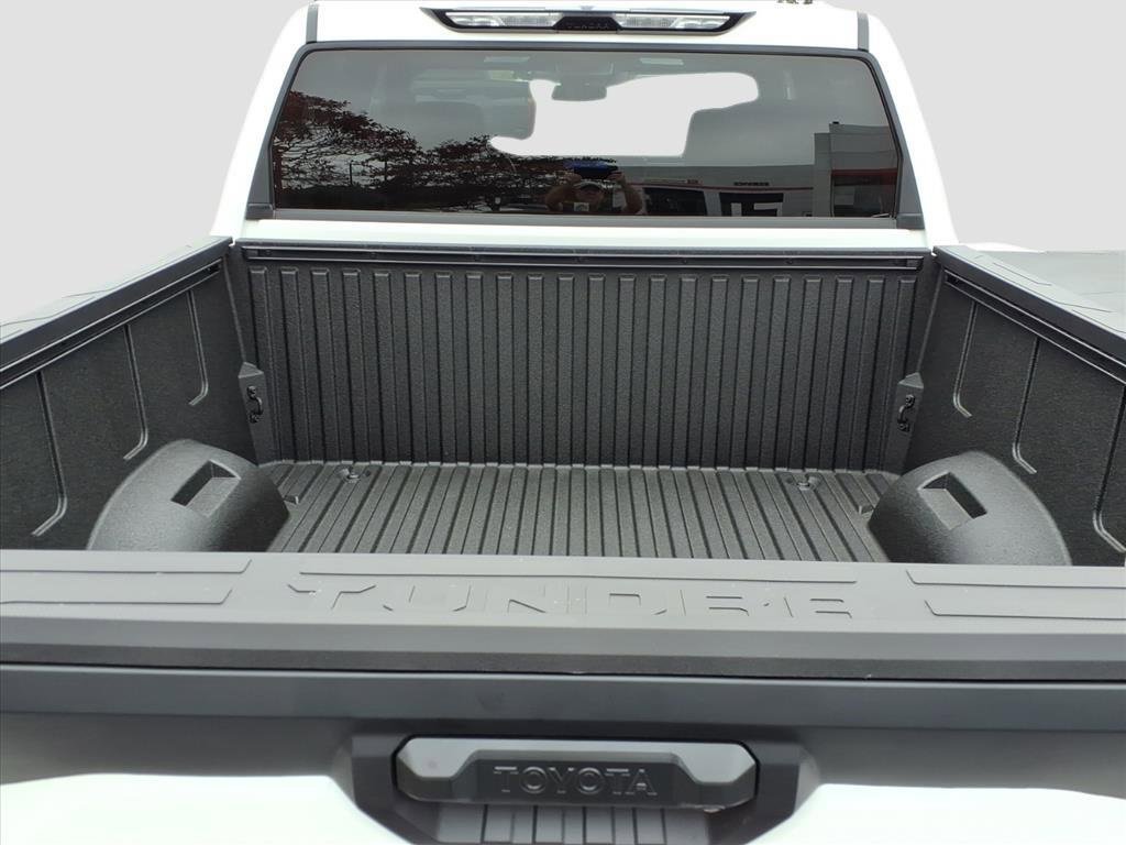 New 2026 Toyota Tundra SR image 5