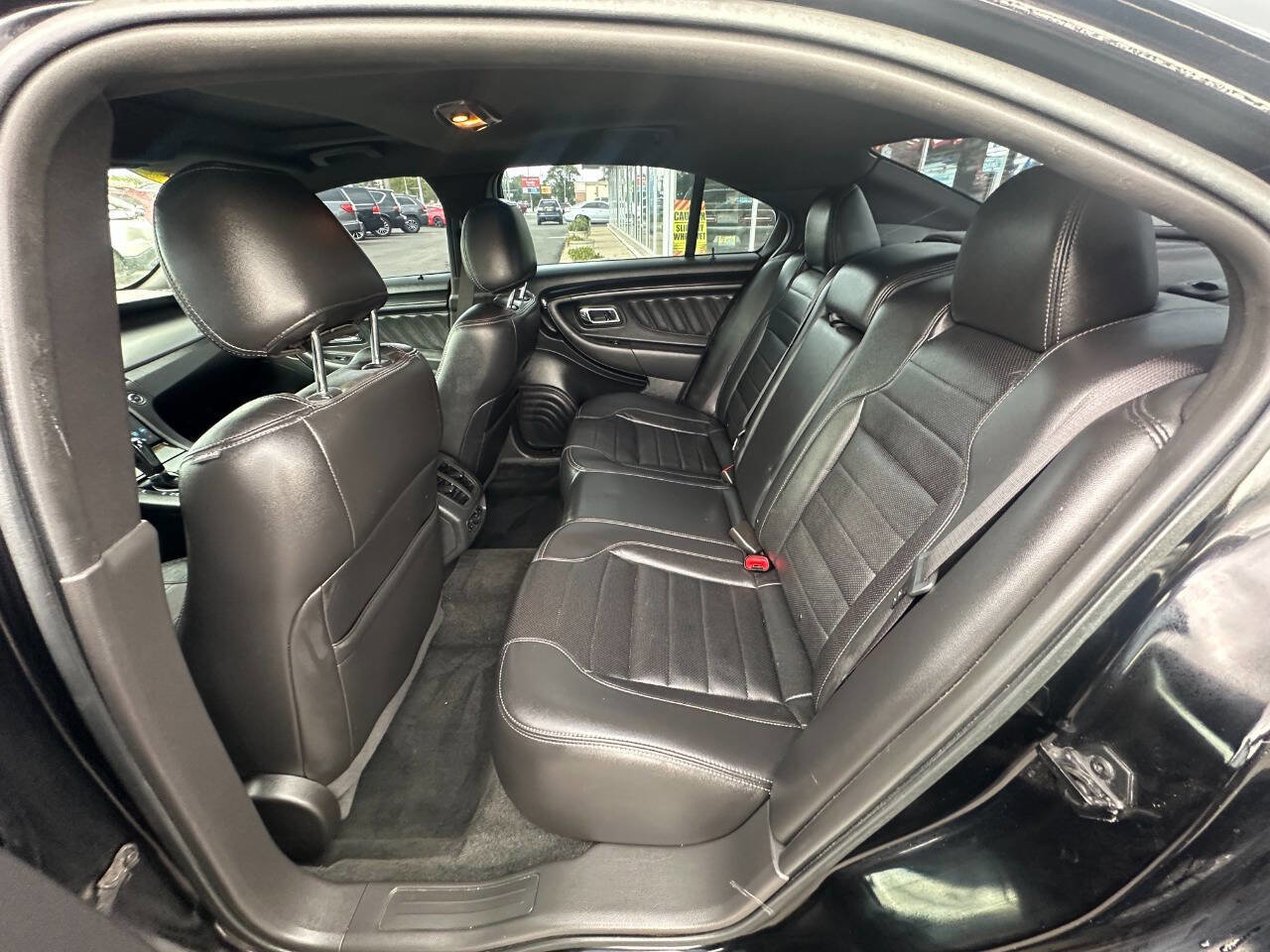 Used 2017 Ford Taurus SHO w/ Sho Performance Package image 13