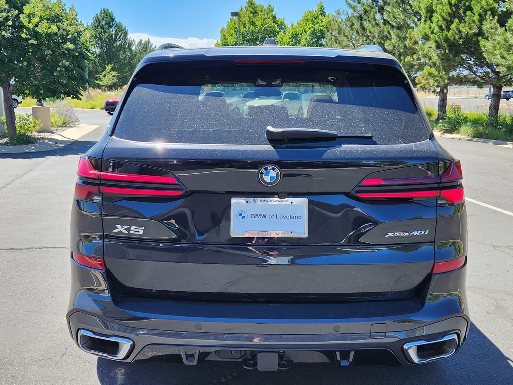 Used 2024 BMW X5 xDrive40i w/ M Sport Package AWD/4WD image 14