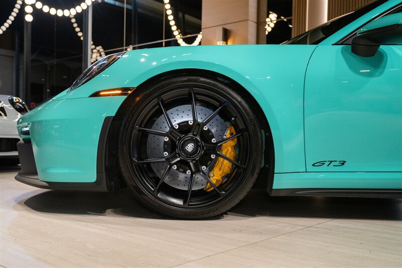 Used 2023 Porsche 911 GT3 RWD image 11