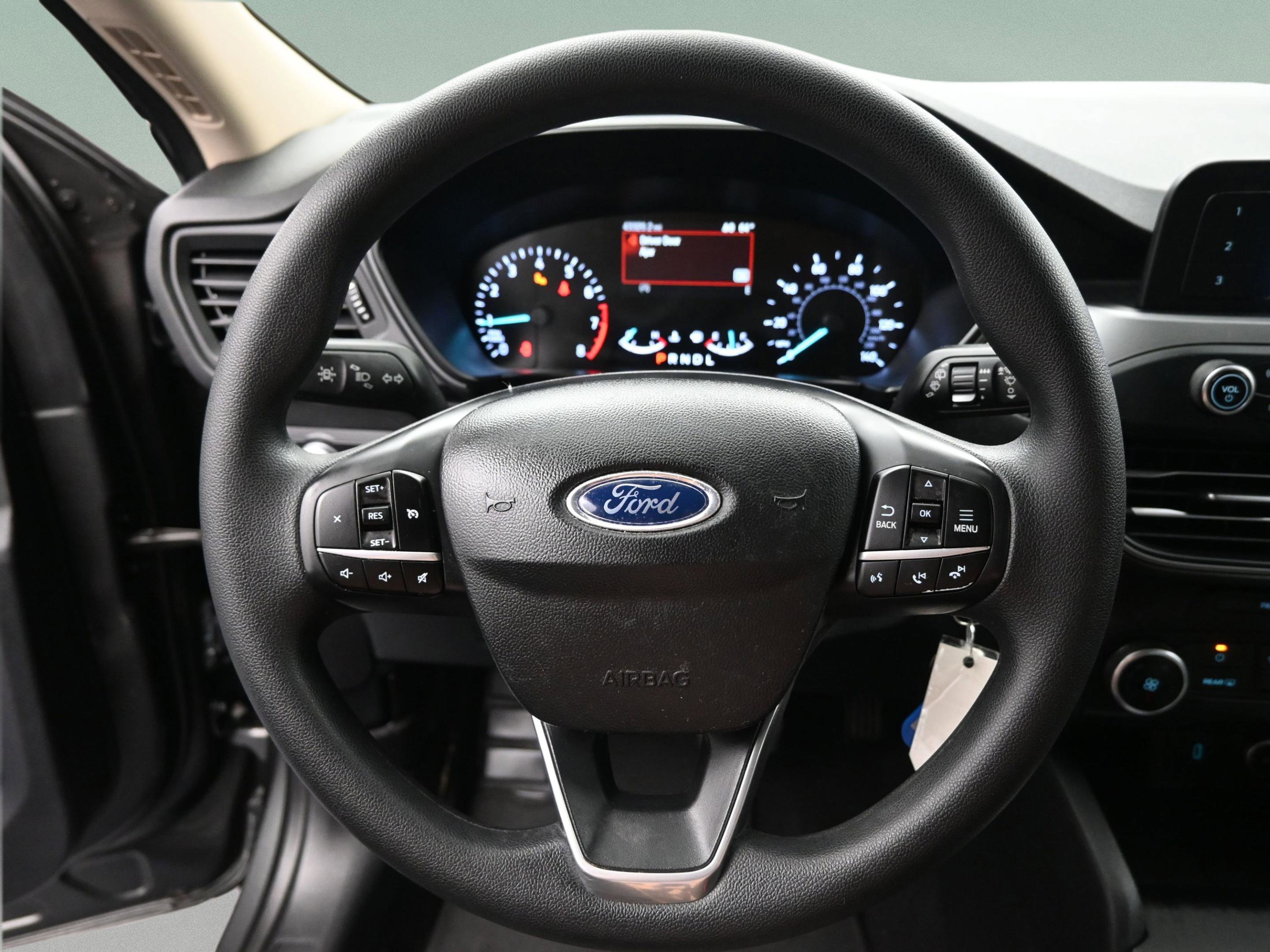 Used 2020 Ford Escape S image 19