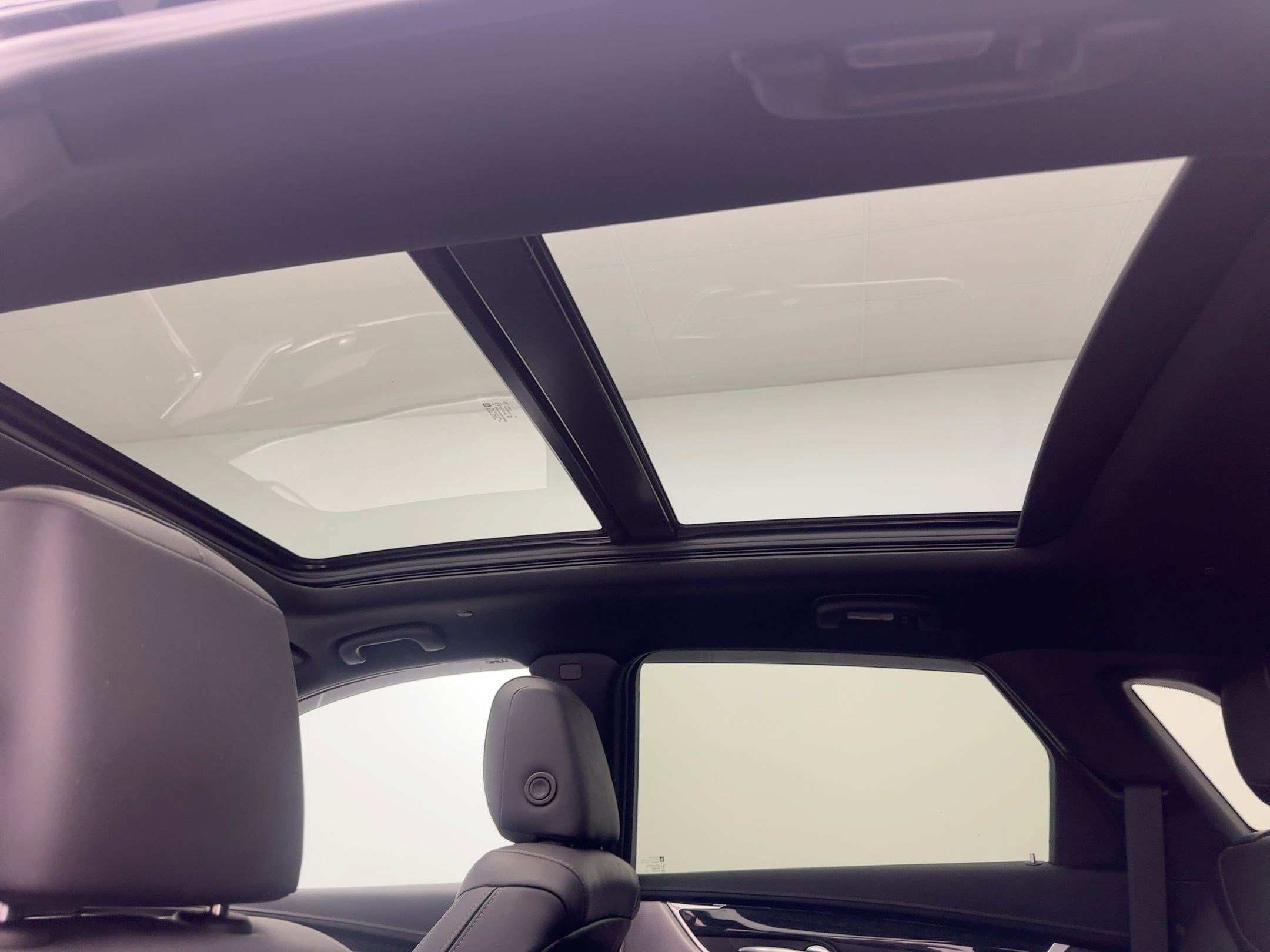 Used 2023 Cadillac XT5 Premium Luxury image 15