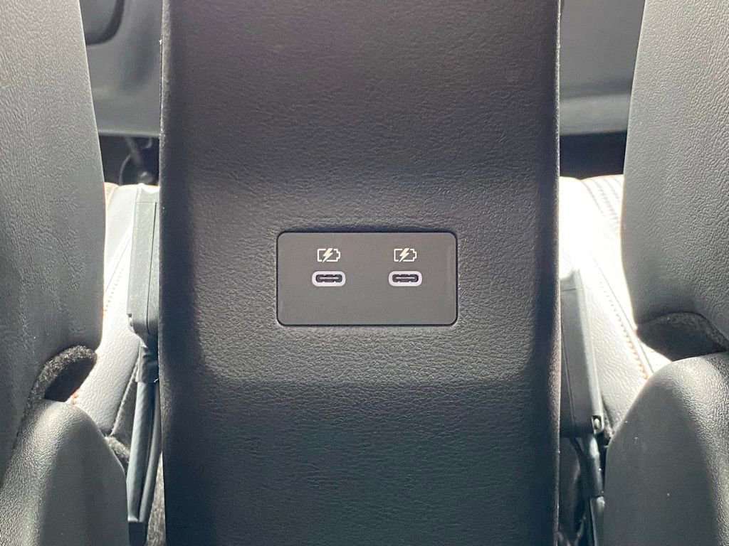 New 2025 Nissan Kicks SR w/ SR Premium Package image 18