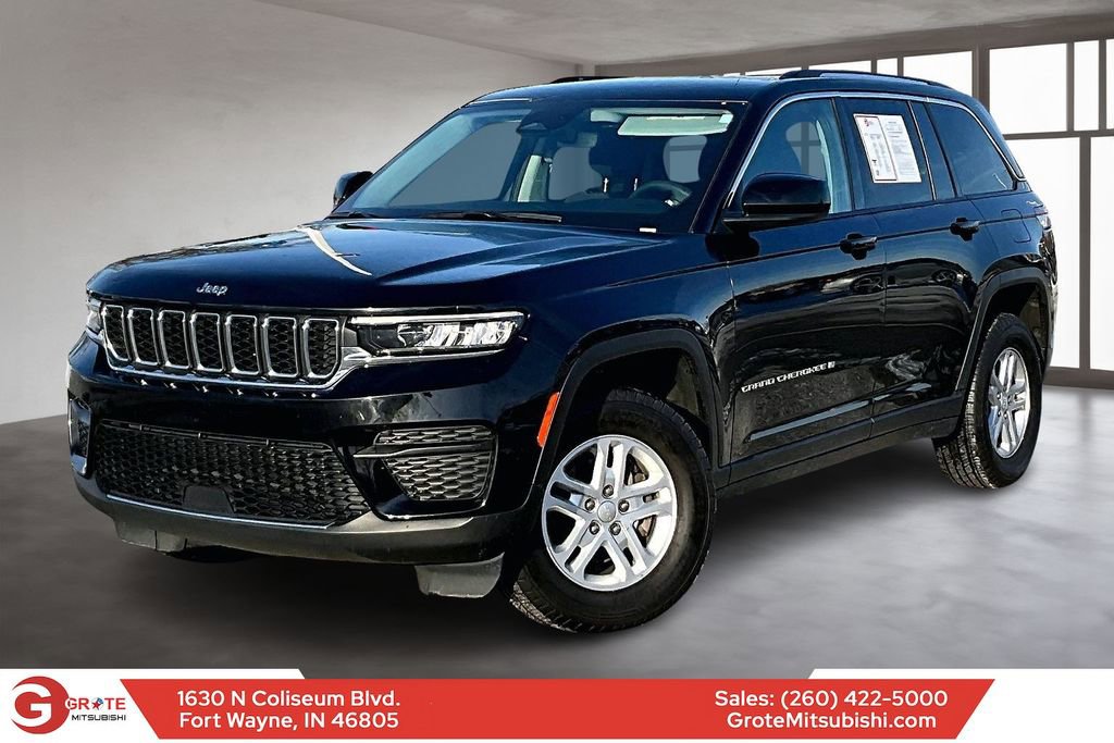 Used 2023 Jeep Grand Cherokee Laredo w/ Luxury Tech Group I