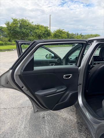 Used 2026 Kia K4 FWD image 16