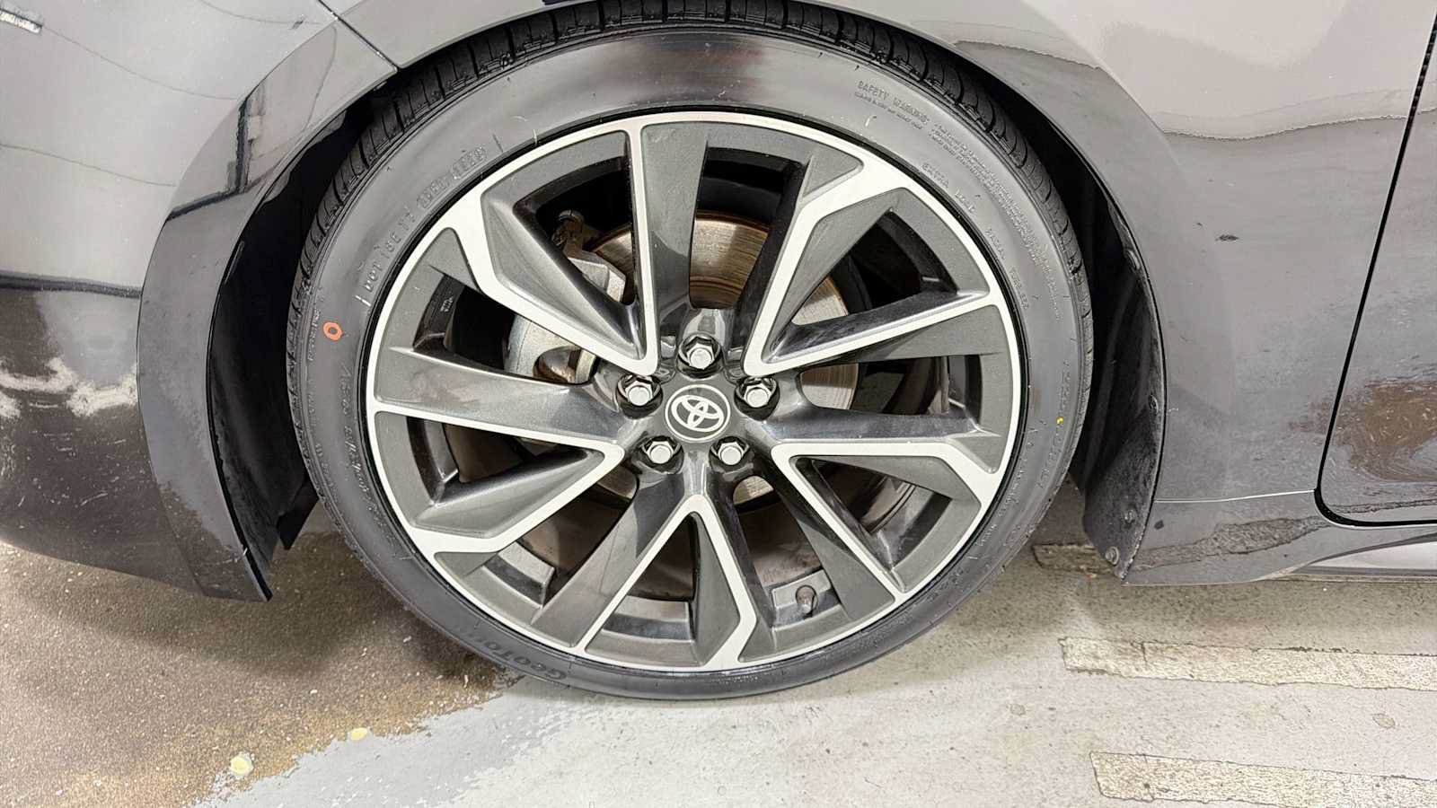 Used 2021 Toyota Corolla XSE FWD image 10