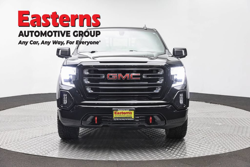 Used 2021 GMC Sierra 1500 AT4 w/ AT4 Preferred Package AWD/4WD image 2
