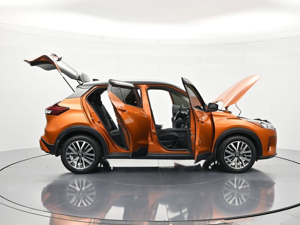 Used 2022 Nissan Kicks SV FWD image 46