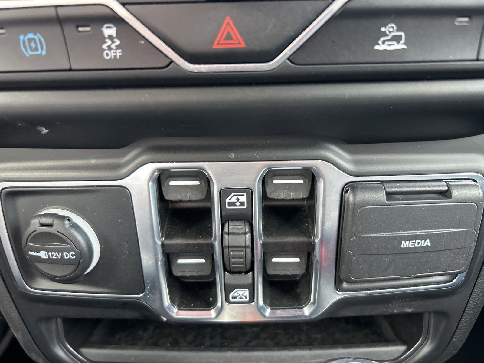 Used 2023 Jeep Wrangler Sahara 4xe w/ Cold Weather Group image 32