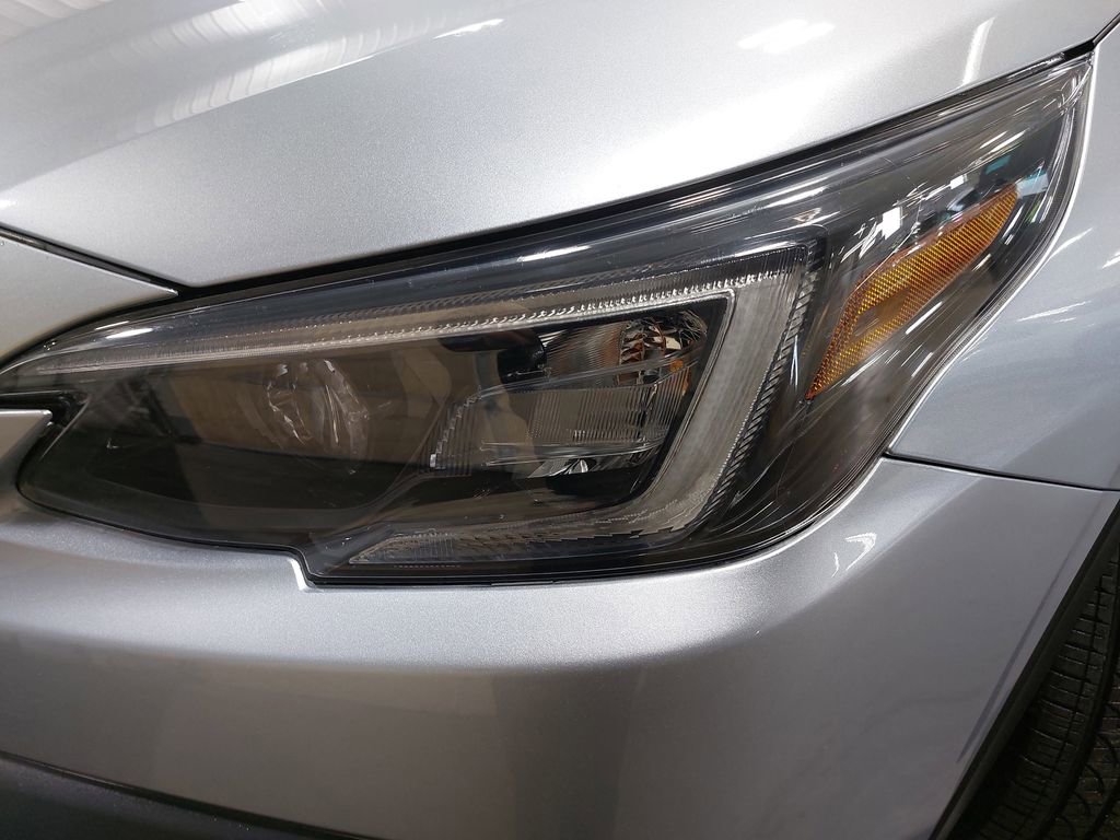 Used 2022 Subaru Outback Premium image 29